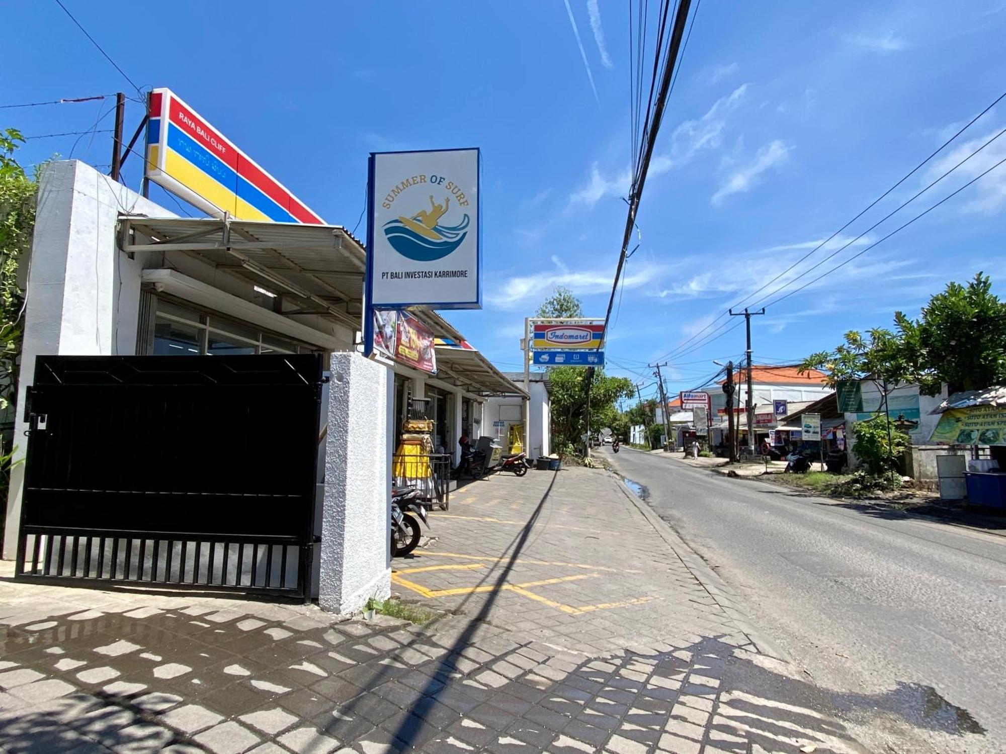 Summer Of Surf Hostel Uluwatu Ungasan Zewnętrze zdjęcie