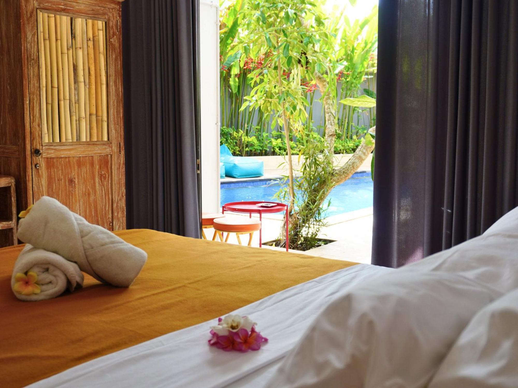 Summer Of Surf Hostel Uluwatu Ungasan Zewnętrze zdjęcie